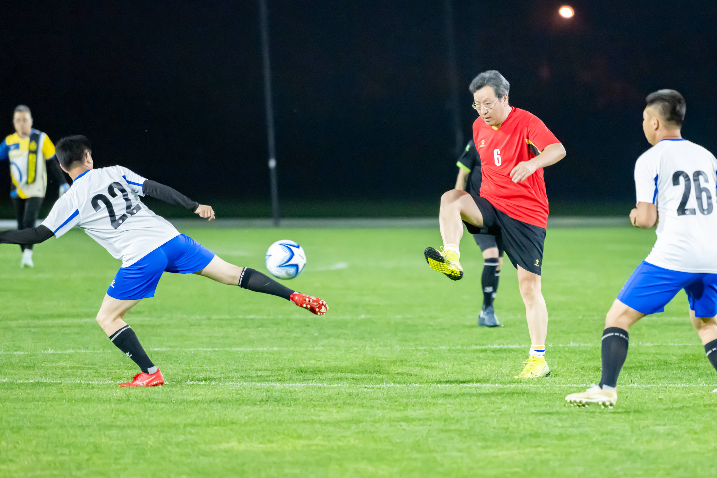 定位球方面 定位球方面