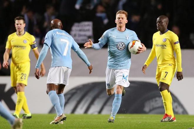 特纳姆的背 特纳姆的背